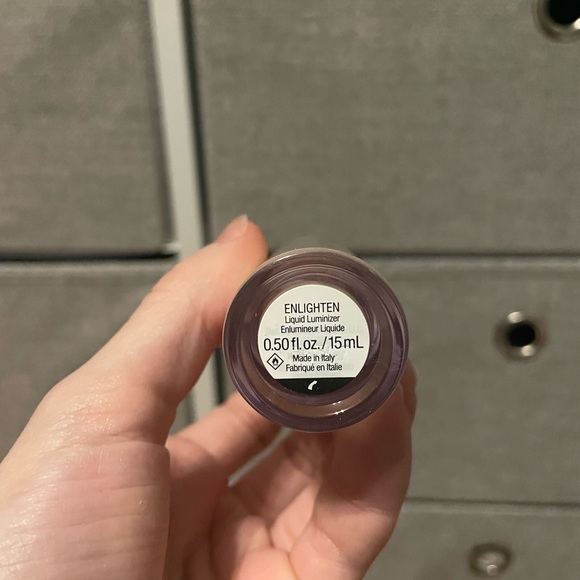 Rare Beauty Liquid Luminizer - Picture 6 of 7